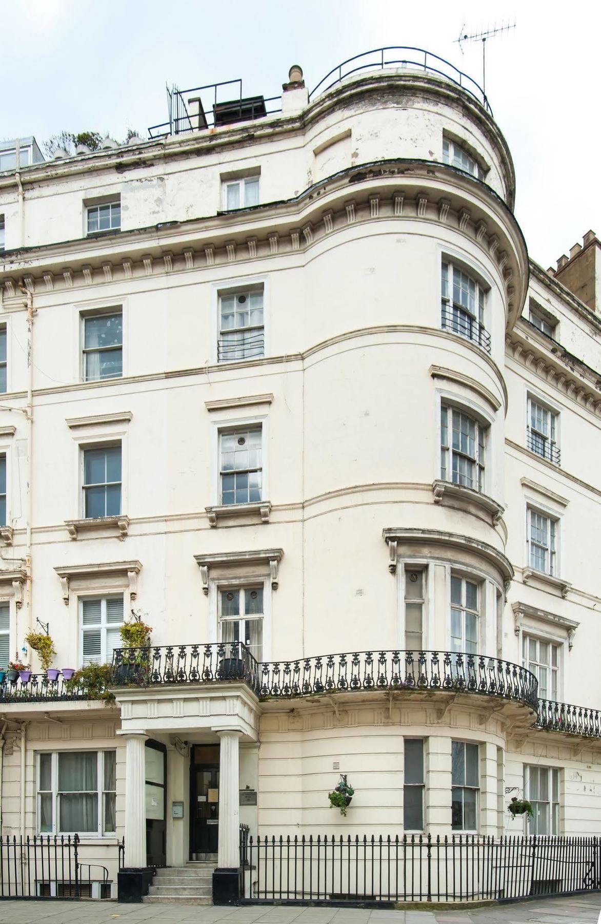 The Crescent Hyde Park Hotel ลอนดอน ภายนอก รูปภาพ