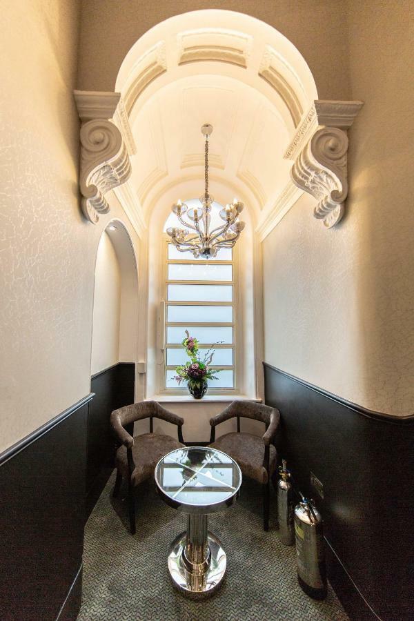 The Crescent Hyde Park Hotel ลอนดอน ภายนอก รูปภาพ